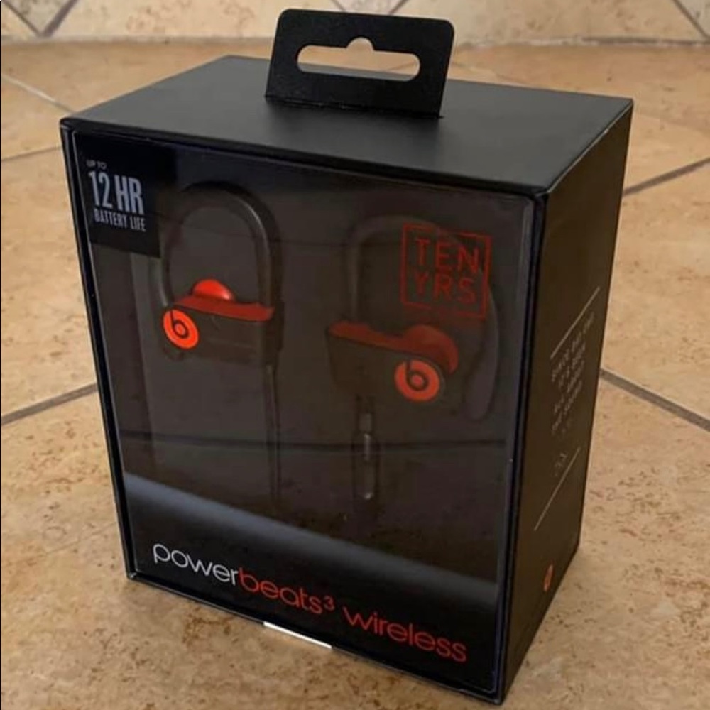 Decade Collection Powerbeats3 Wireless